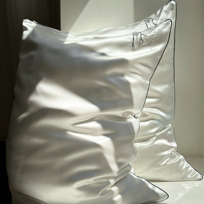 Silk Zippered Pillowcases - 2 Set 'JUST MARRIED'