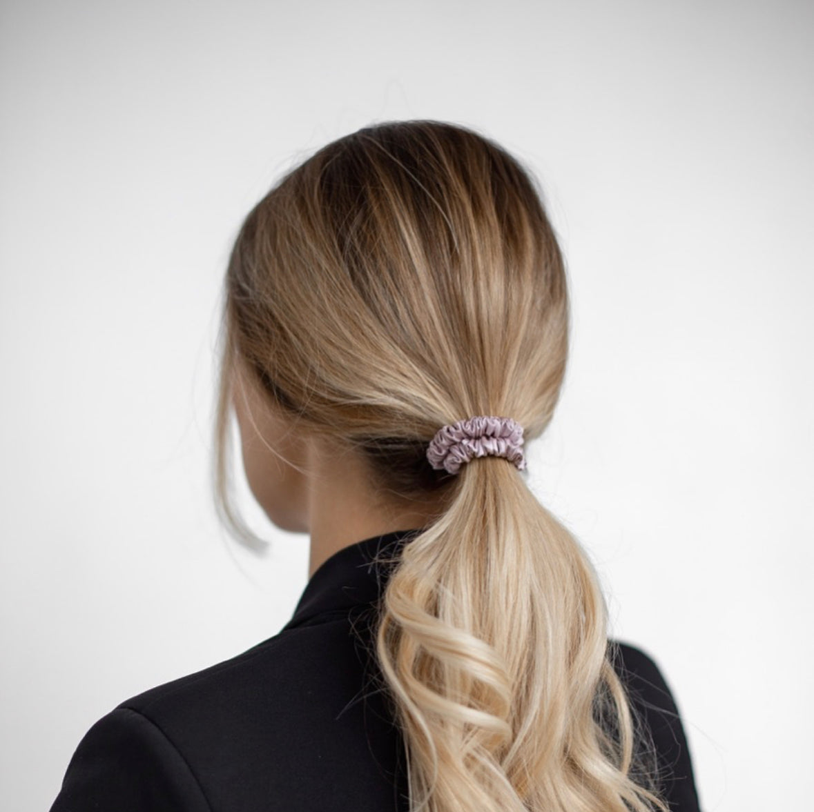 Silk Skinny Scrunchies - Soft Lotus